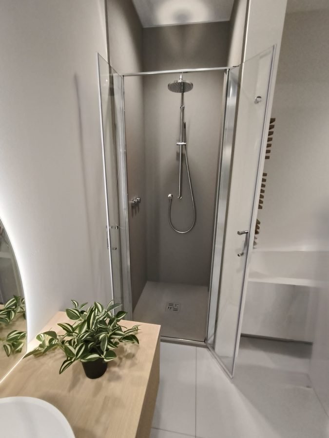 Douche à l'italienne - salle de bain complète